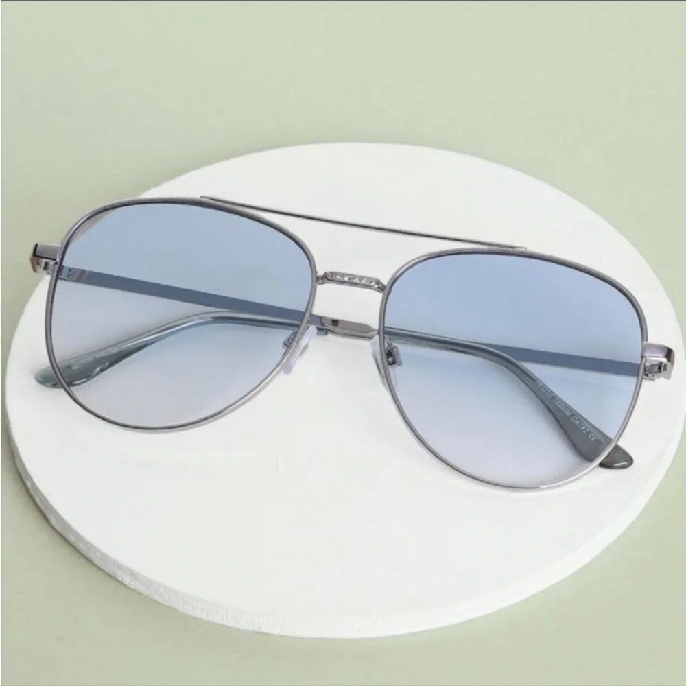 NEW• TANGLED UP IN BABY BLUE SUNNIES